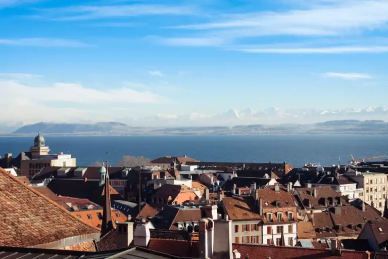 Vue panoramique de Neuchâtel